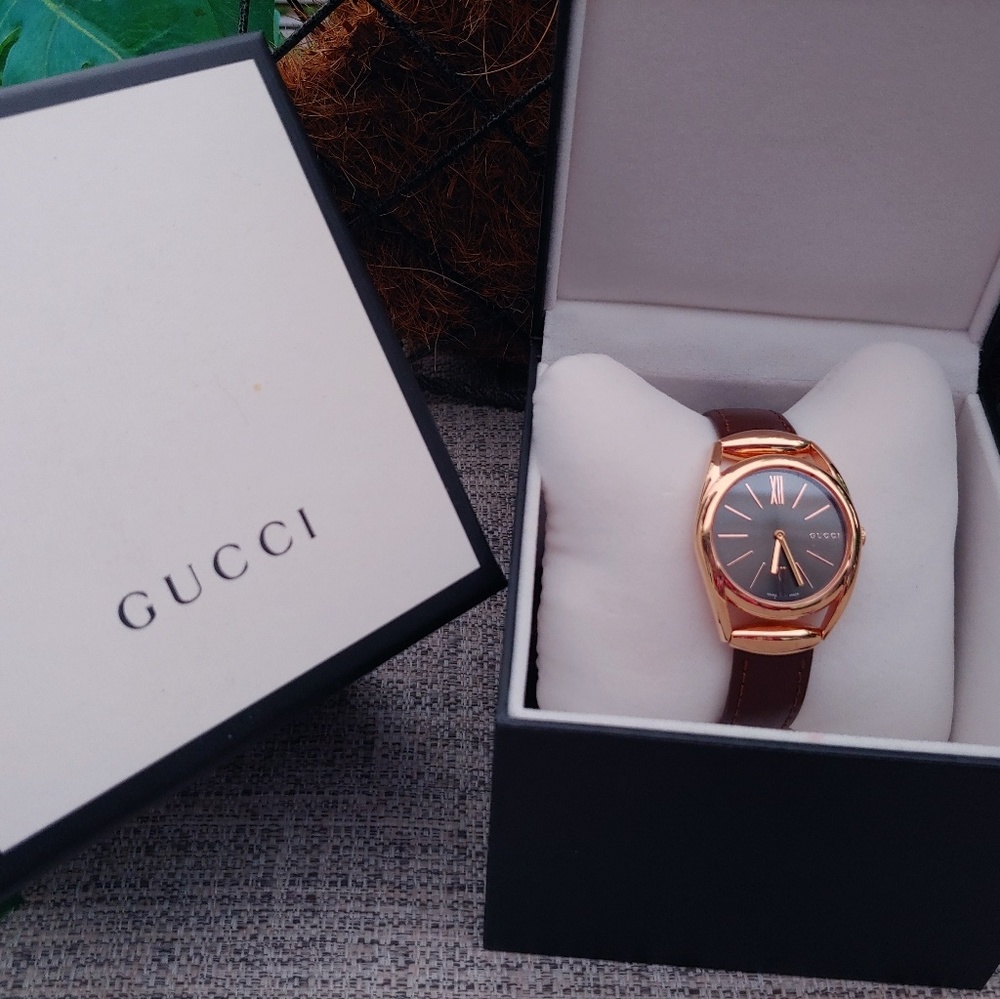 *SALE! TODAY ONLY!* Gucci Watch